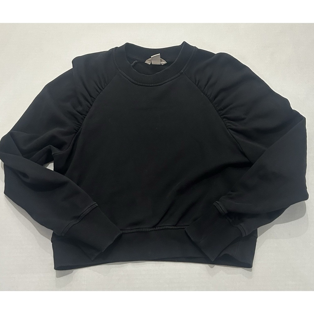 H&M Black Sweater. Women's Small